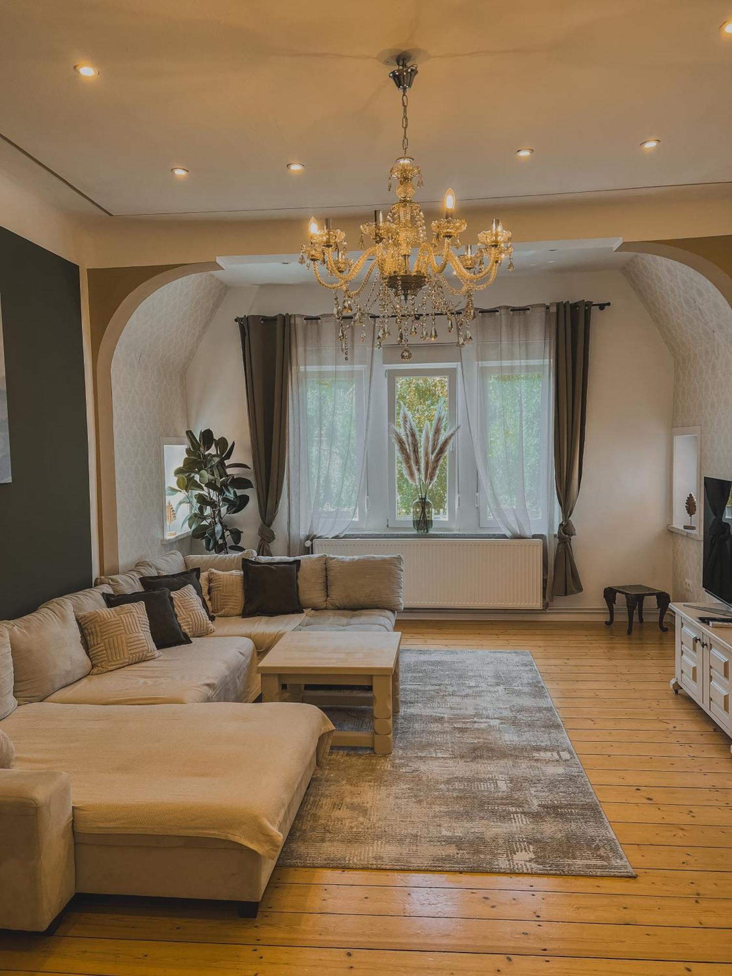 Forest In Alfeld Apartment