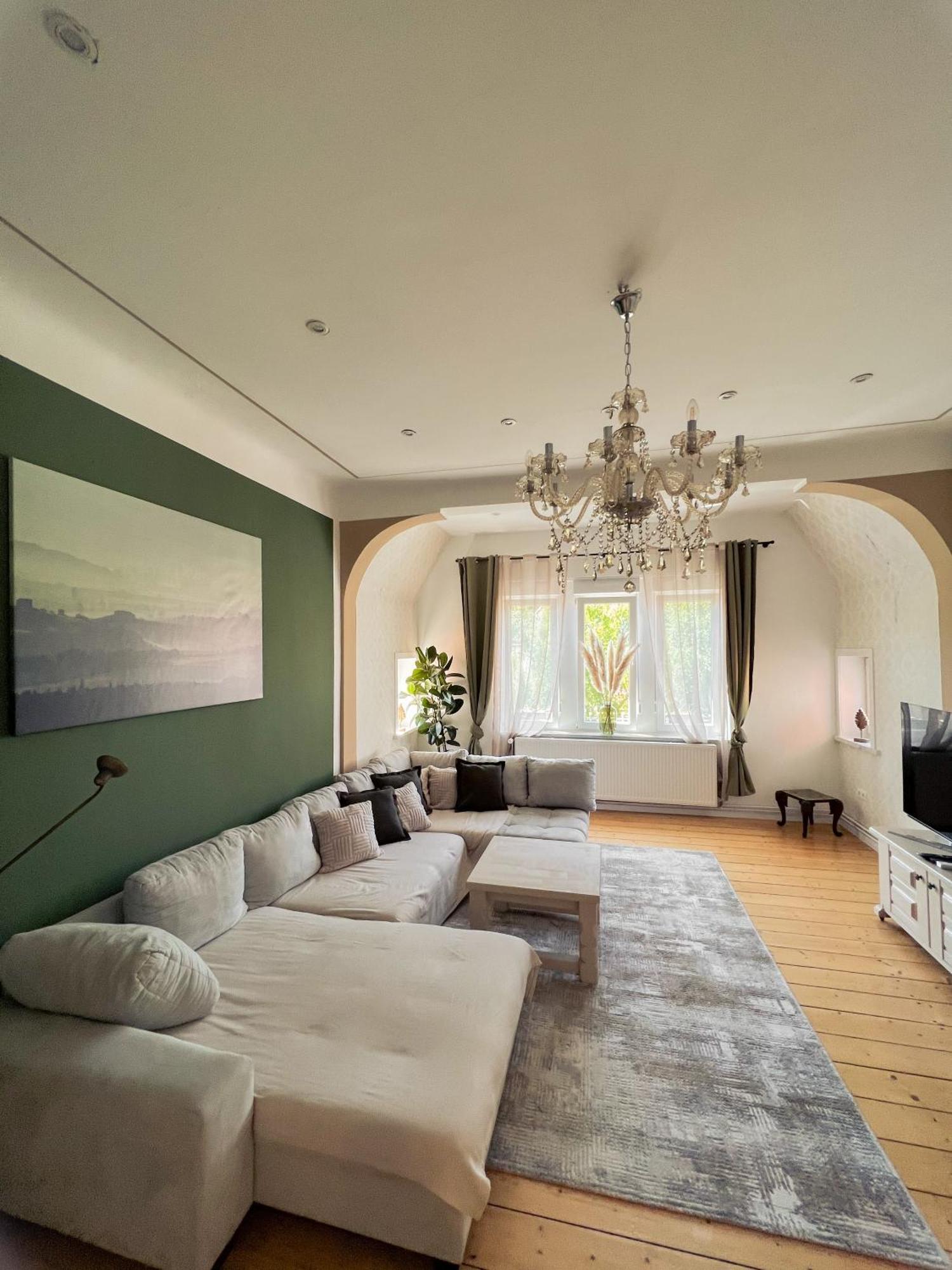 Forest In Alfeld Apartment *