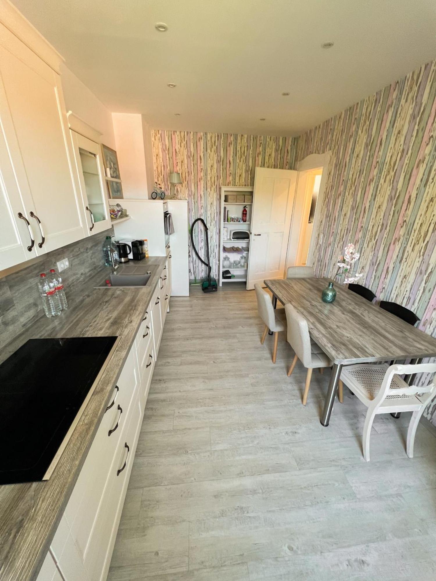 Forest In Alfeld Apartment *